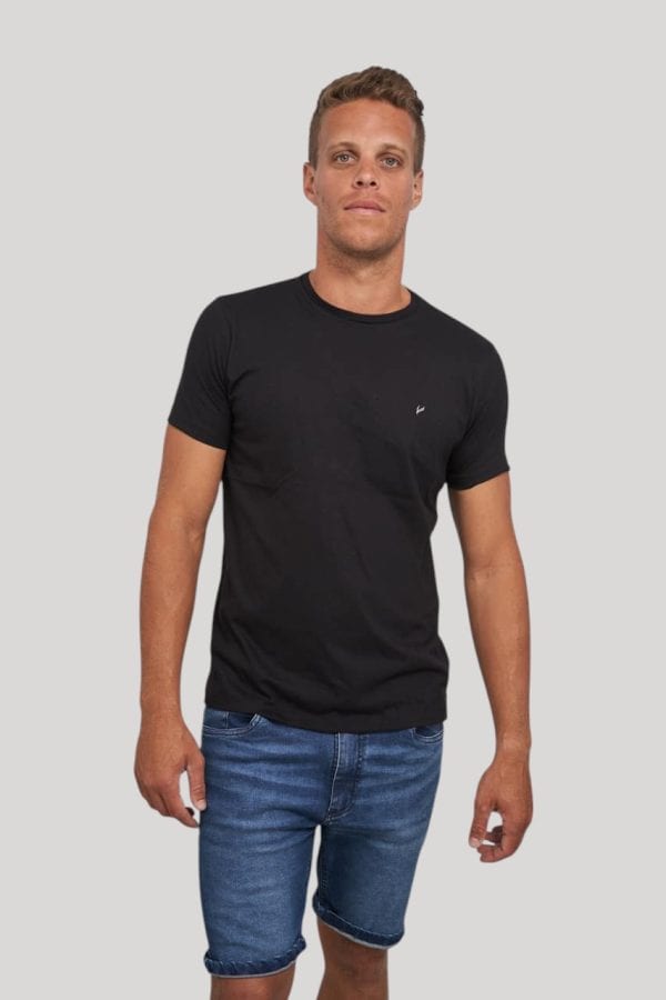 Remera de algodón negra Front Tag