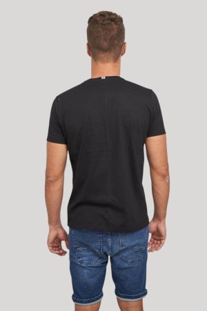 Remera de algodón negra Front Tag