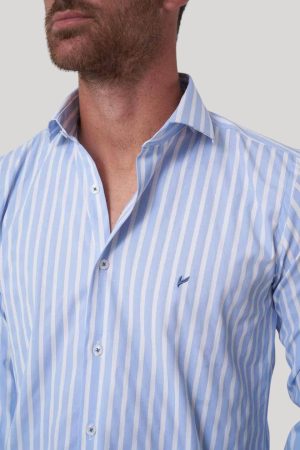 Camisa celeste a rayas Denzel