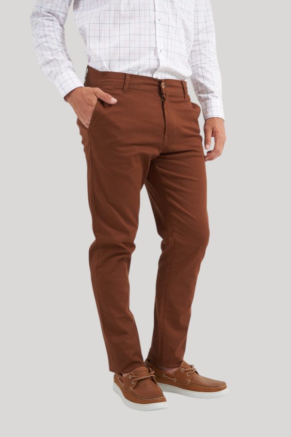 Pantalón chino chocolate Detroit