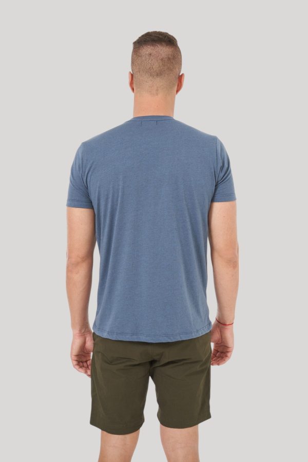 Remera estampada azul melange