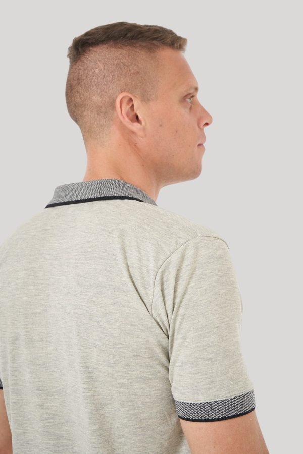 Chomba gris claro cuello pique Scotty