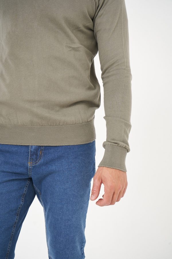 Sweater cuello redondo verde