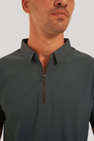 Chomba tela deportiva verde