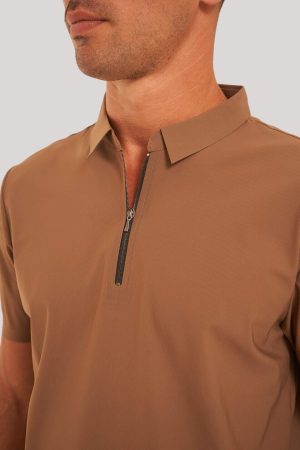 Chomba tela deportiva marrón Zipper