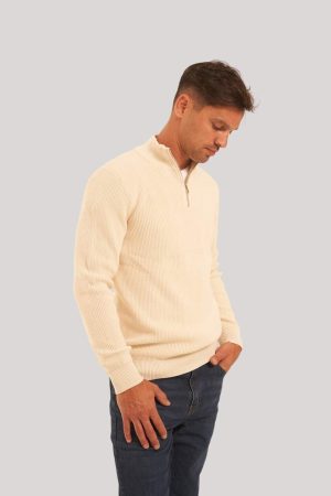 Sweater color crudo medio cierre Chelsea