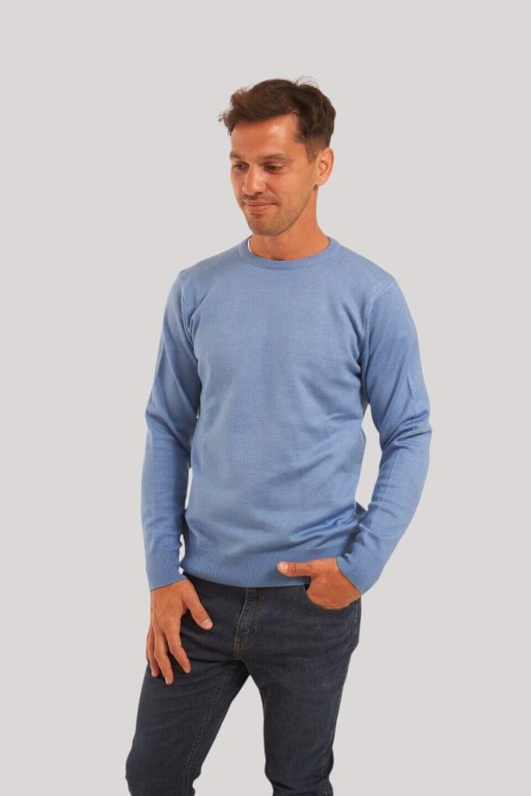 Sweater azul aéreo cuello redondo Windsor