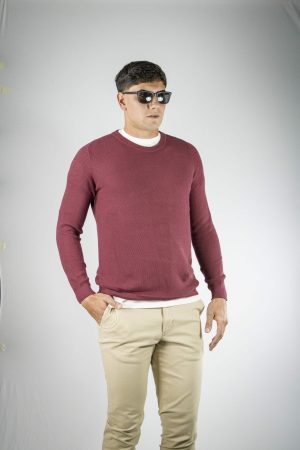 Sweater bordo cuello redondo