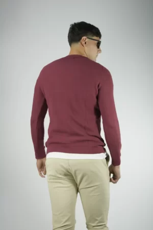 Sweater bordo cuello redondo
