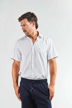 Camisa lino y algodón rayada manga corta