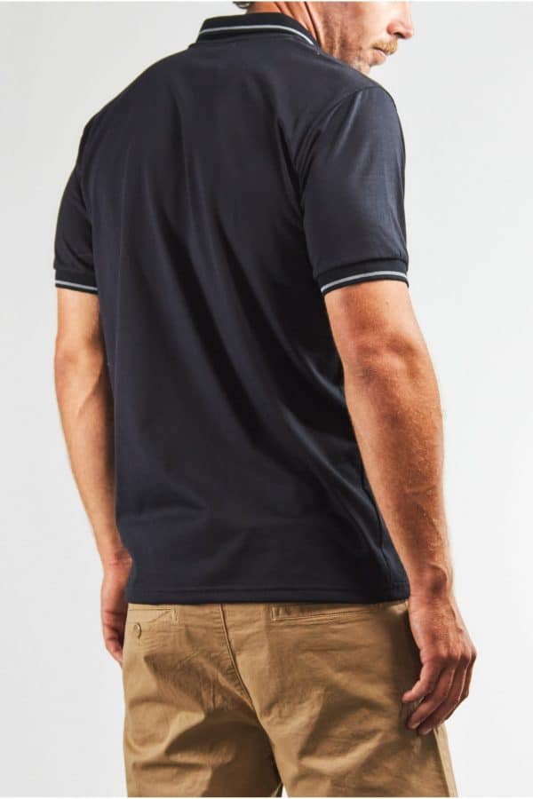 Chomba jersey algodon negra