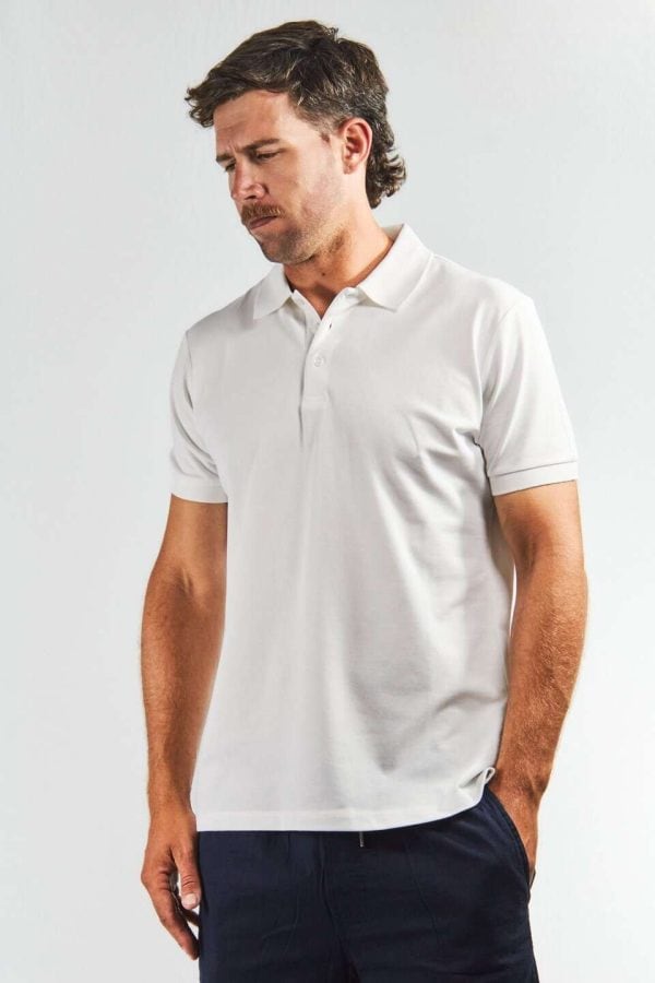 Chomba blanca algodón elastizado