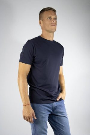 Remera azul marino tela premium
