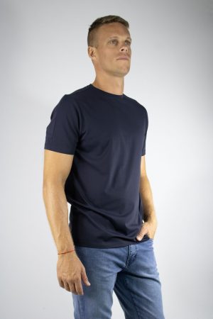 Remera azul marino tela premium