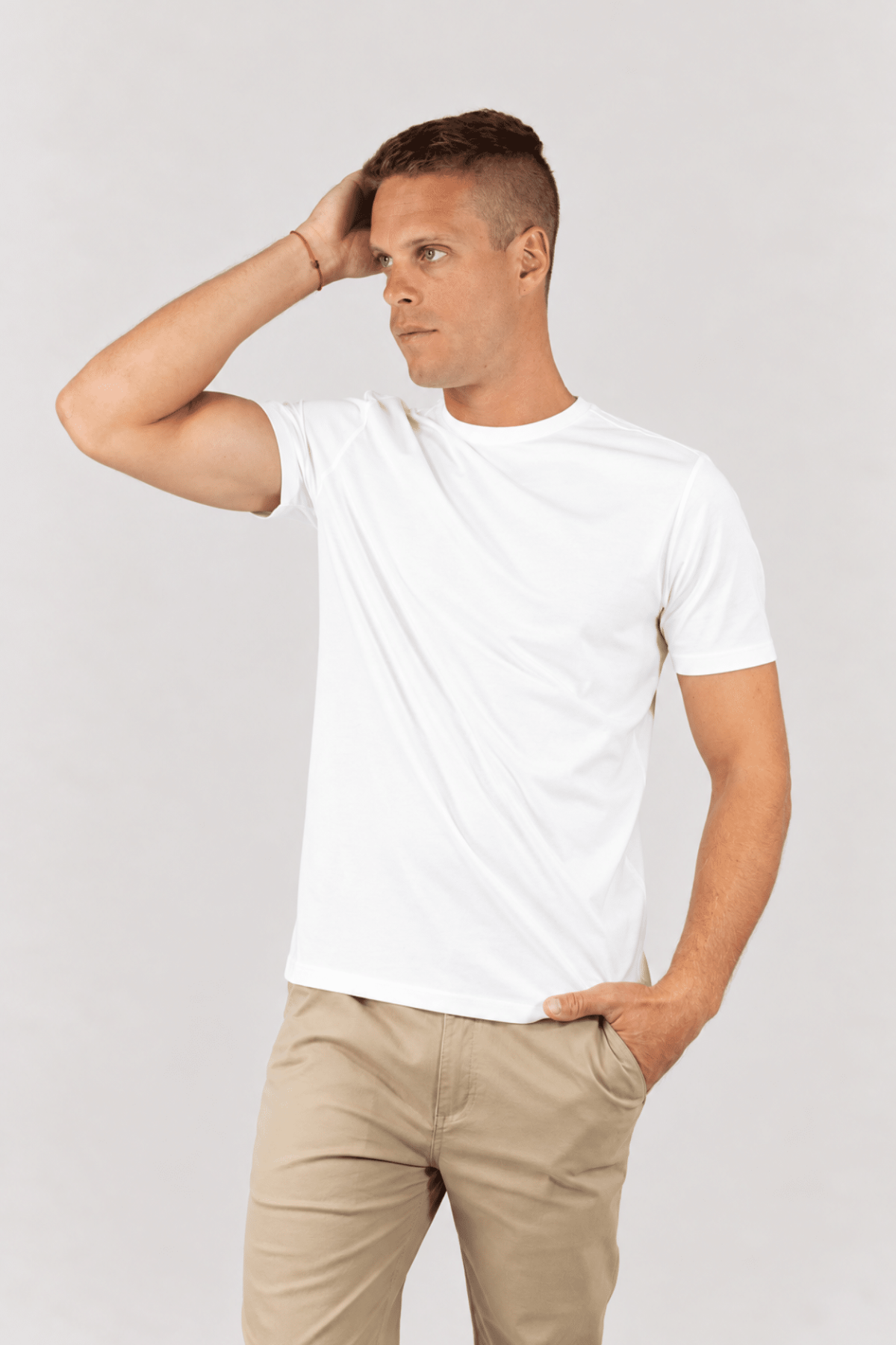 Remera blanca lisa tela premium