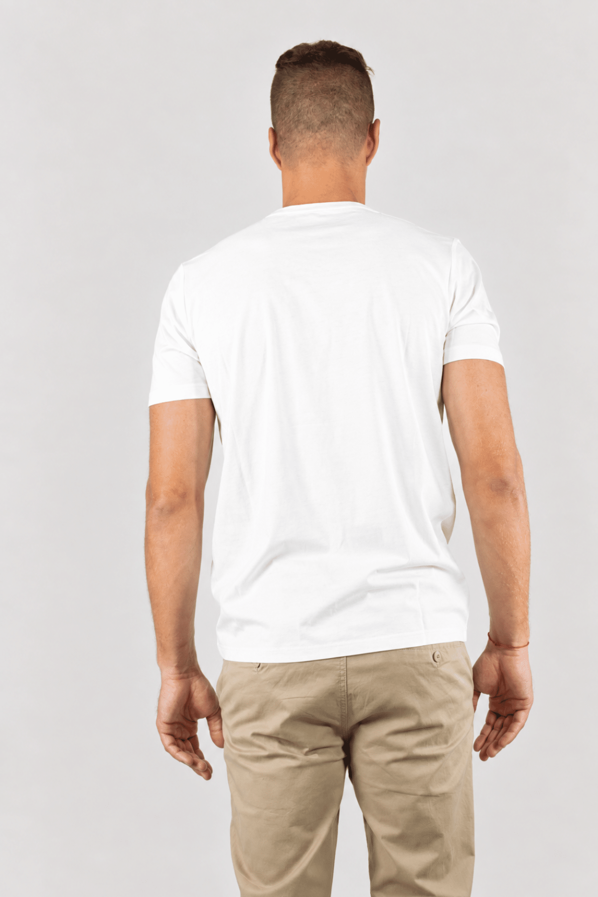 Remera blanca lisa tela premium
