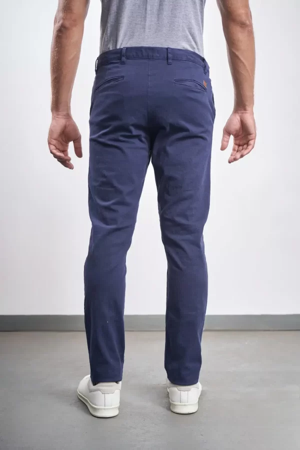 Pantalón chino marino clásico