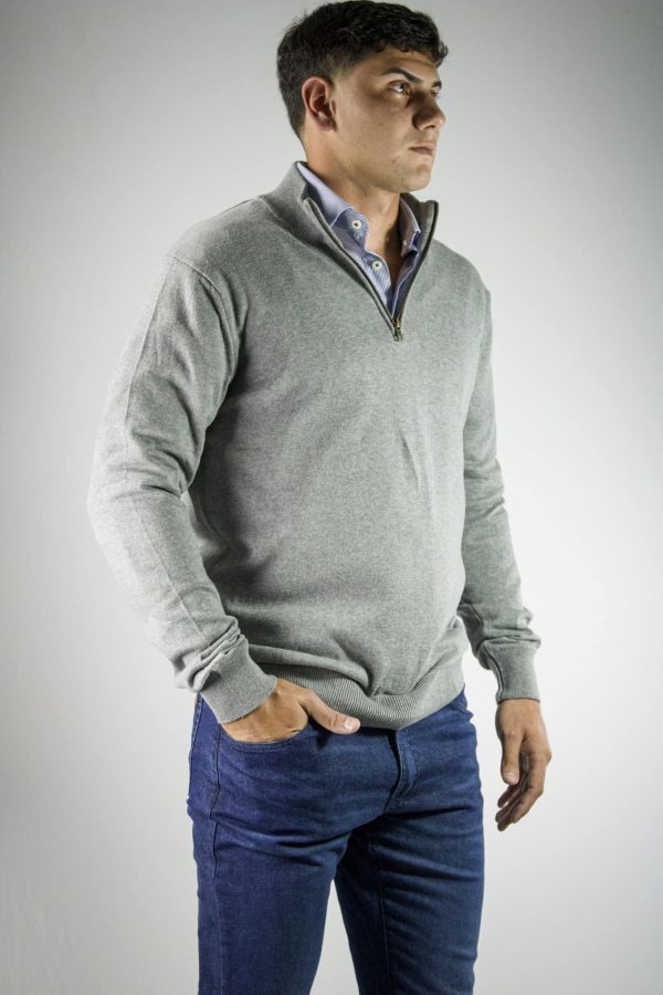 Sweater medio cierre gris melange
