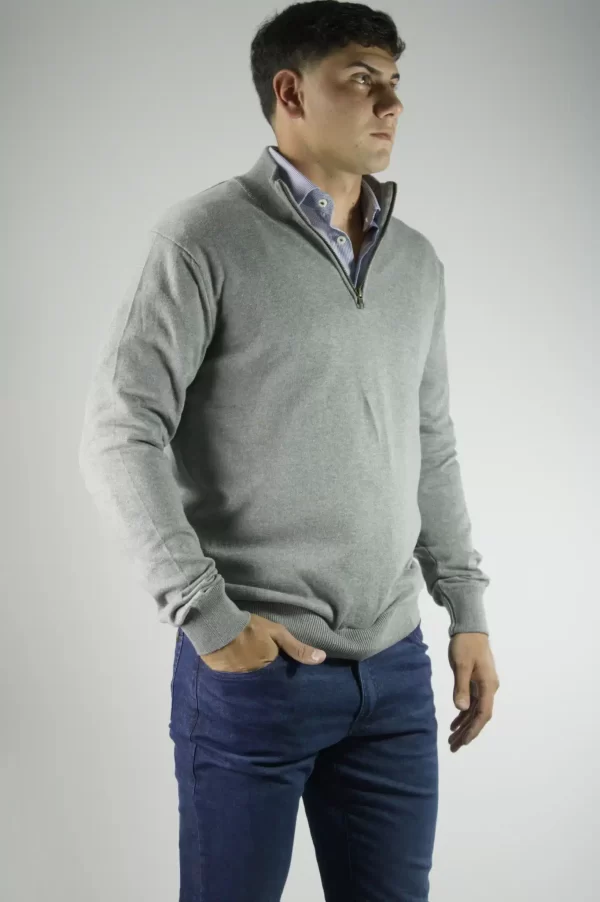 Sweater medio cierre gris melange
