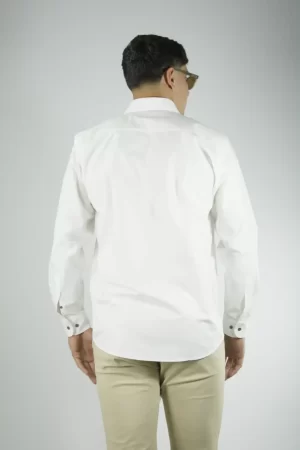 Camisa lisa color crudo 100% algodón