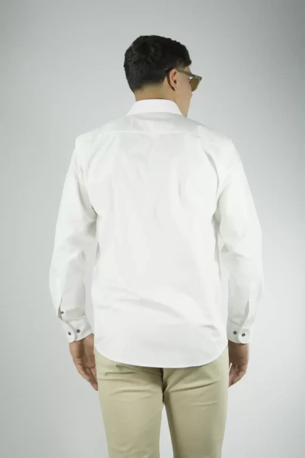 Camisa lisa color crudo 100% algodón