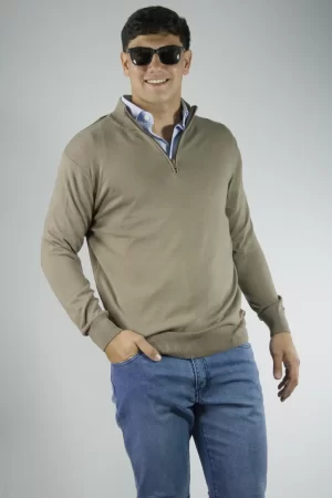 Sweater medio cierre habano