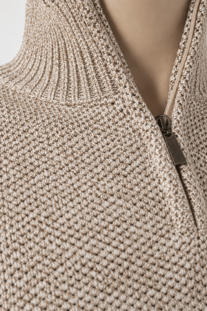 Sweater medio cierre beige