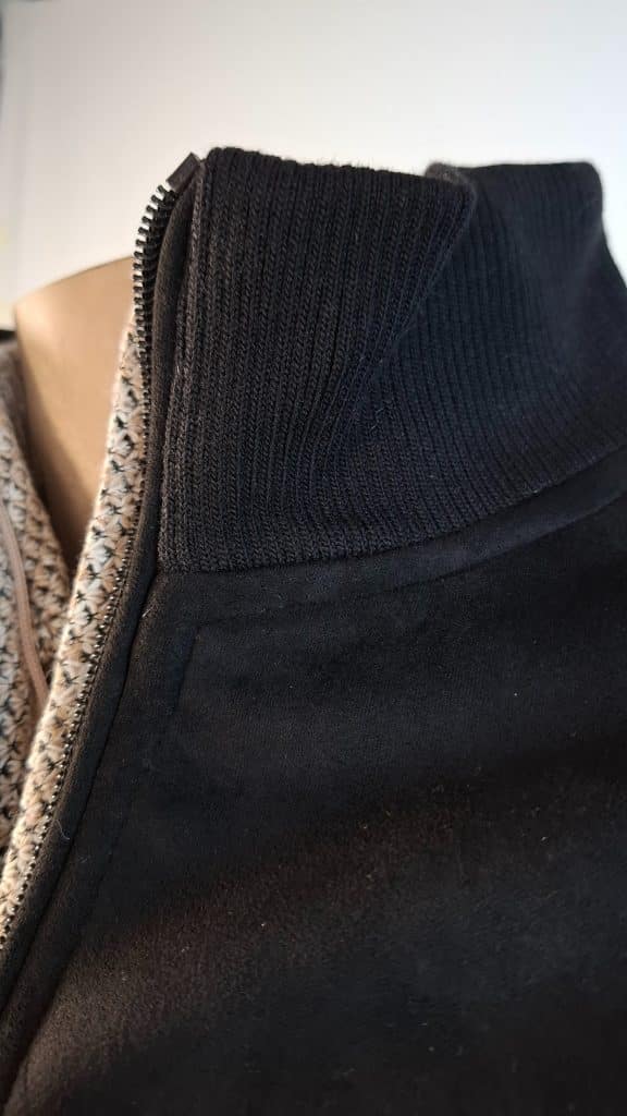 Campera de gamuza eco negra