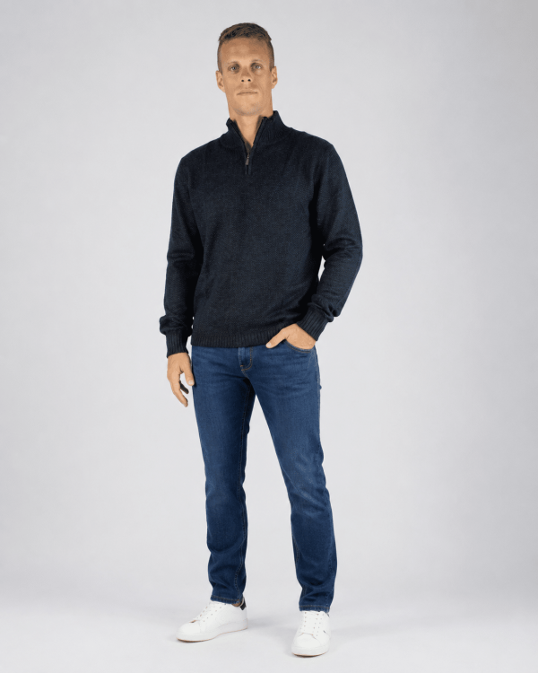 Sweater medio cierre marino